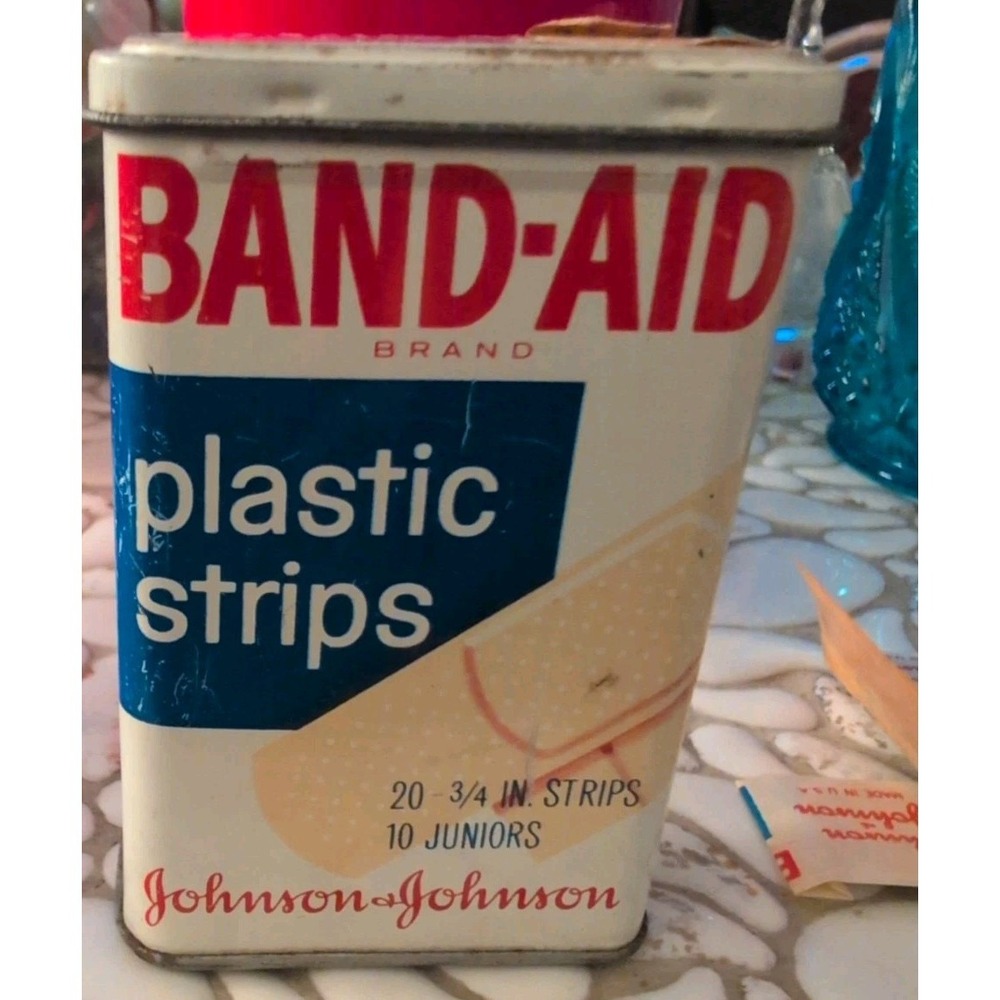 VTG Johnson & Johnson Band-Aid Metal Tin W/Original Plastic Strips included!